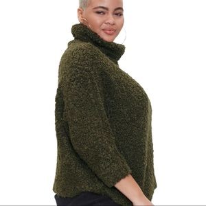 Boucle Turtleneck sweater